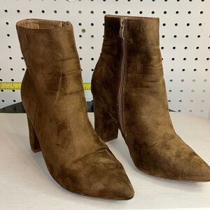 Love mark - Brown Suede Bootie - 4” Chunky Heel - Size 10